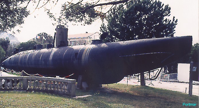 ALOSE 1976 renfloué par la Comex.jpg