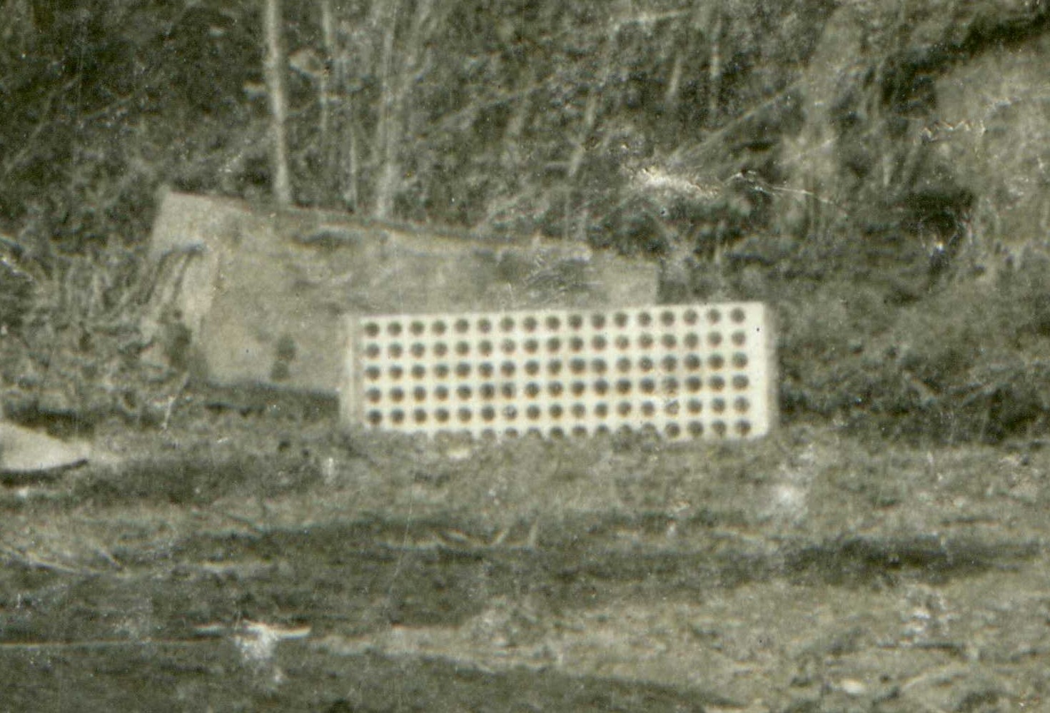 Caisse, planchette.jpg