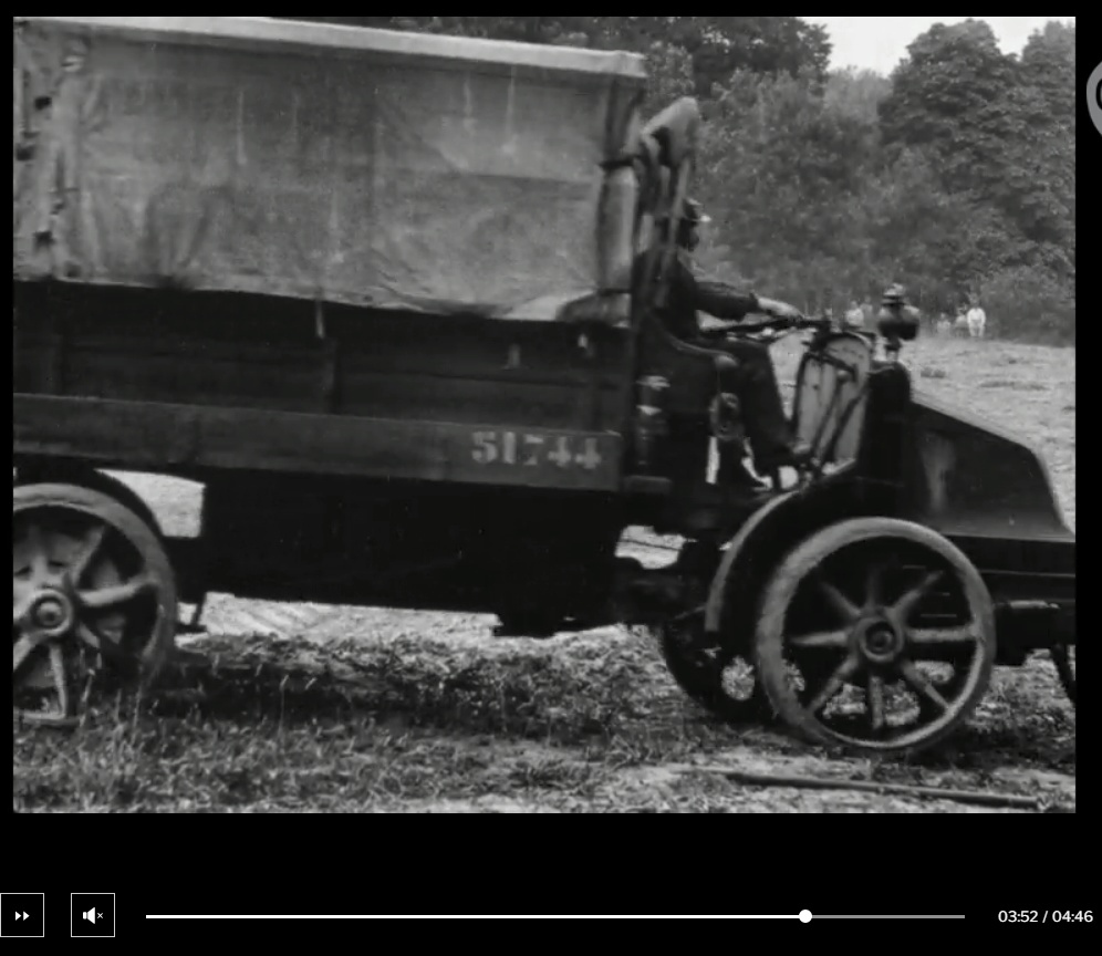 France_WW1_51744_Tracteur.jpg