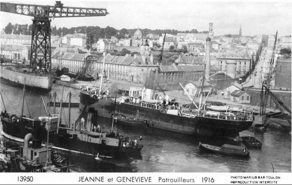 JEANNE et GENEVIEVE à brest 345_001.jpg
