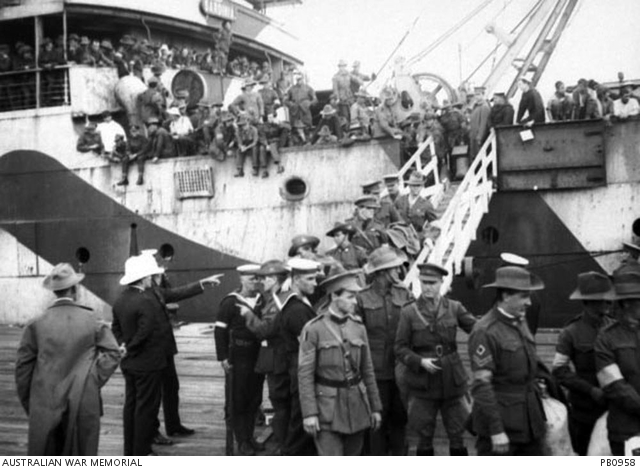 SARDINIA – Transport de troupes – PB0958 – .jpg