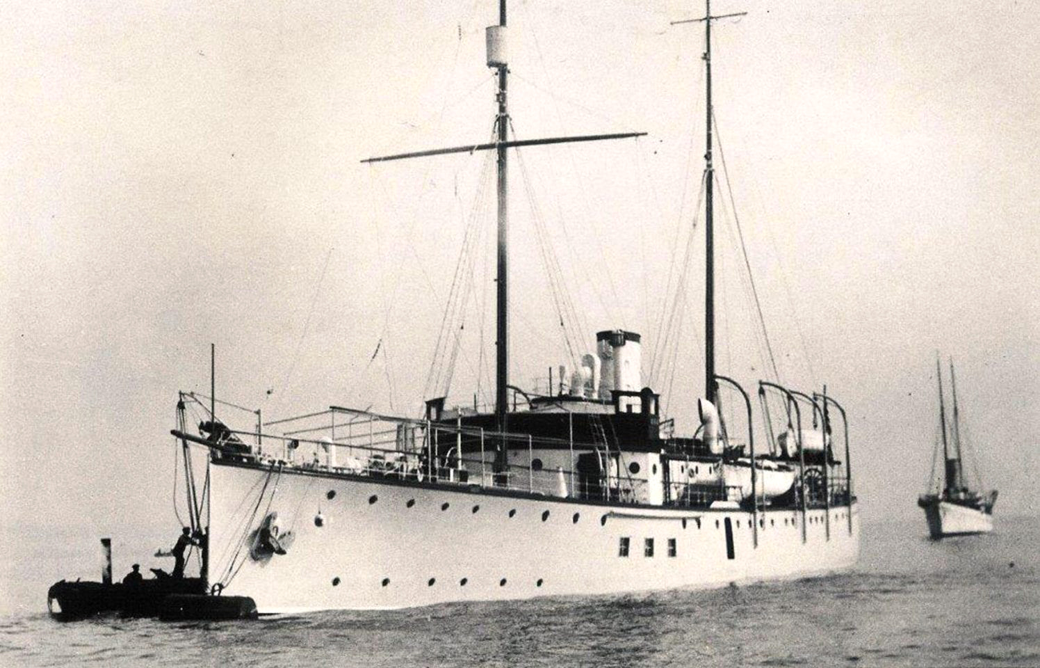 ARA – Yacht – II – .jpg