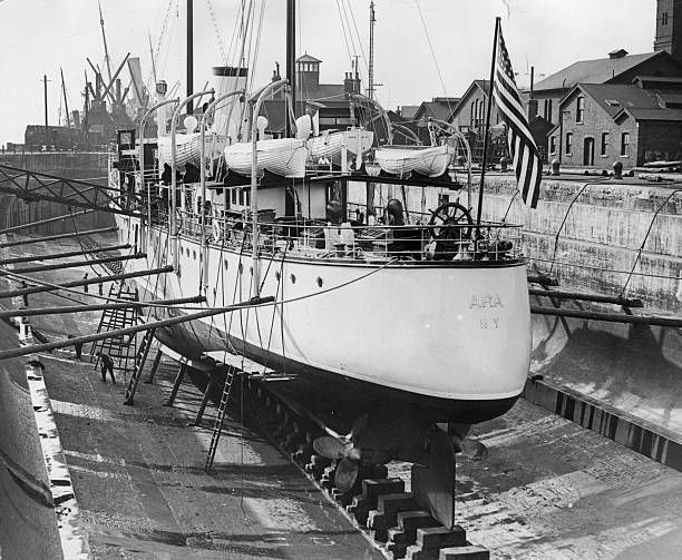 ARA – Yacht – III – .jpg