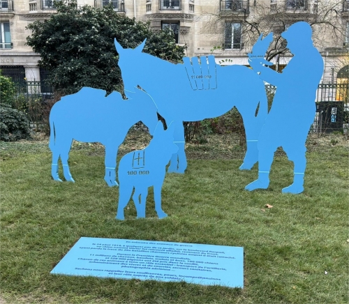 monument aux animaux de guerre.jpg