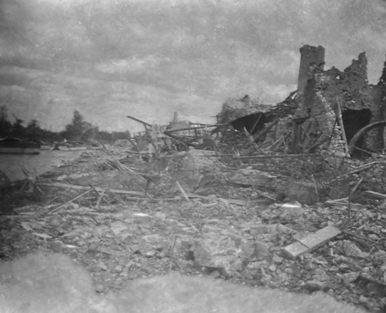 Berry Au Bac ww1.trench April 1916. photo. ruins.jpg