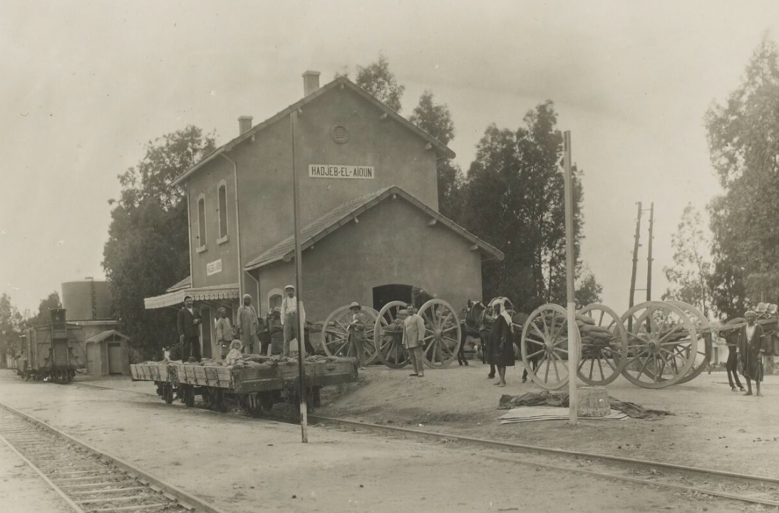 Hadjeb-gare-1918.jpg