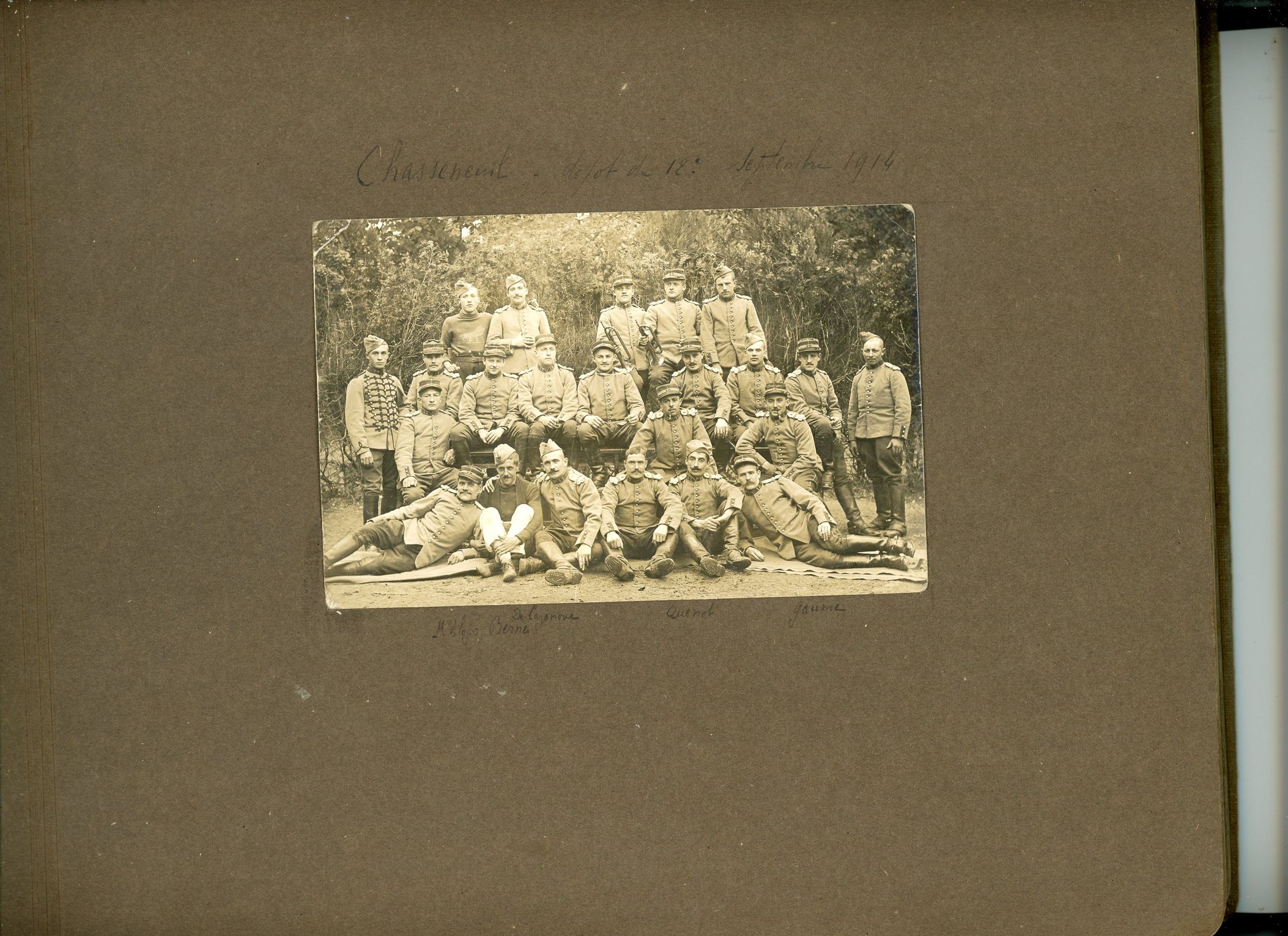 AMVS-12e Rég de Chasseurs003a.jpg