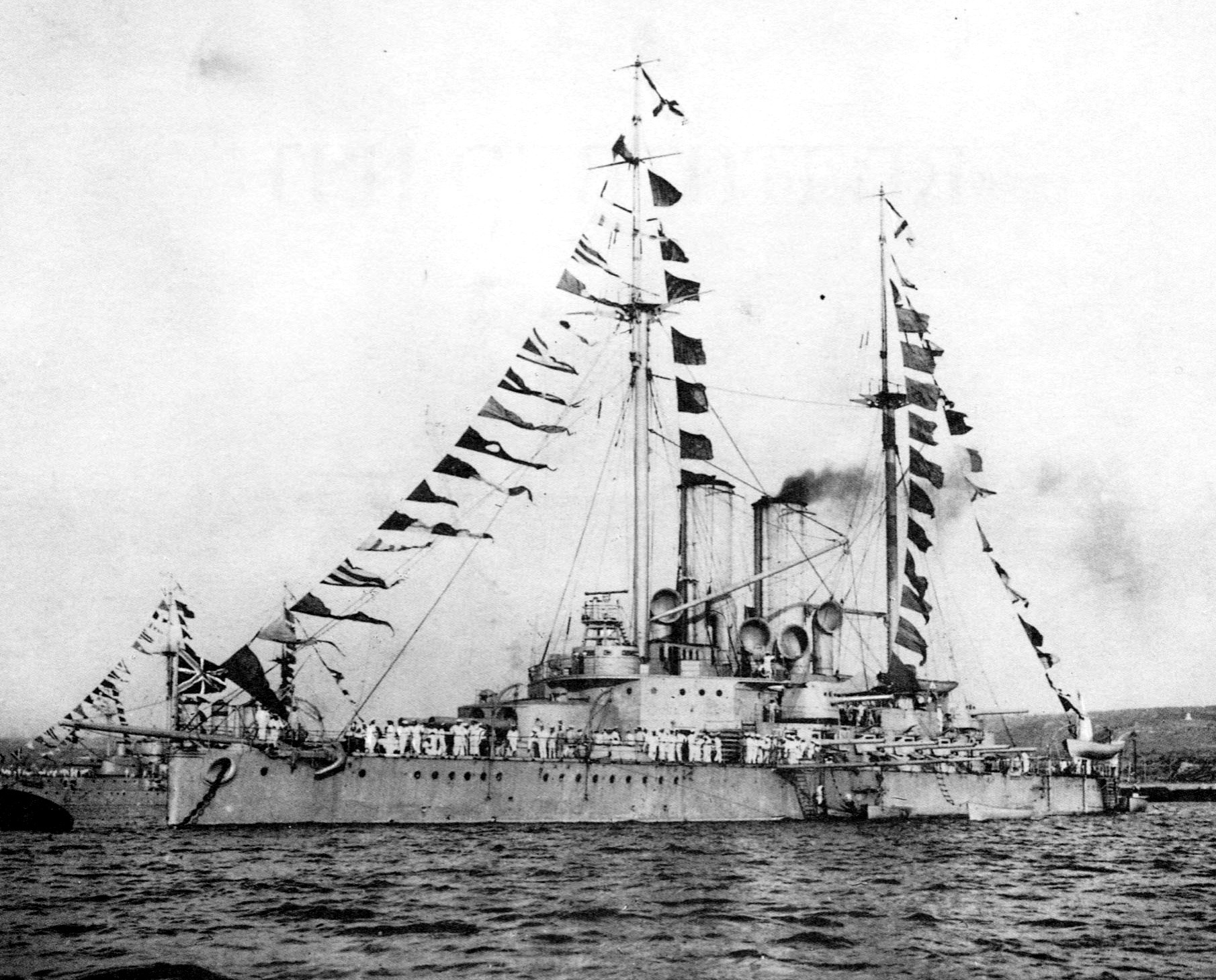 TRI SVYATITELYA 1914 7 20 Sevastopol.jpg