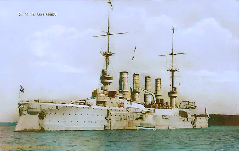 GNEISENAU – Croiseur allemand – II – .jpg
