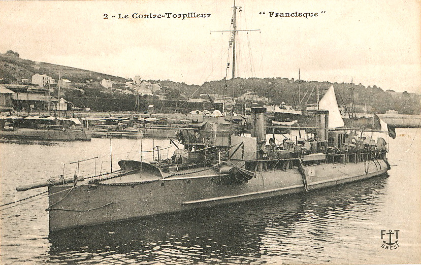 FRANCISQUE – Torpilleur d'escadre – III – .jpg