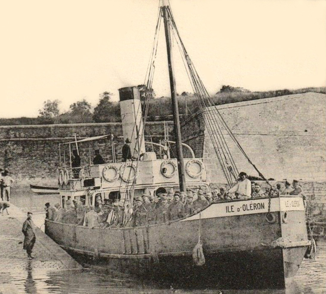 ÎLE-D’OLÉRON – Remorqueur de l’État  – I ² – .jpg