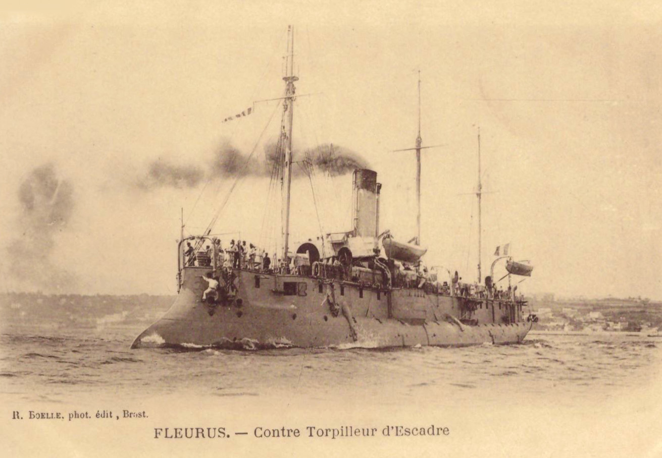 FLEURUS – Croiseur-torpilleur – III – .jpg
