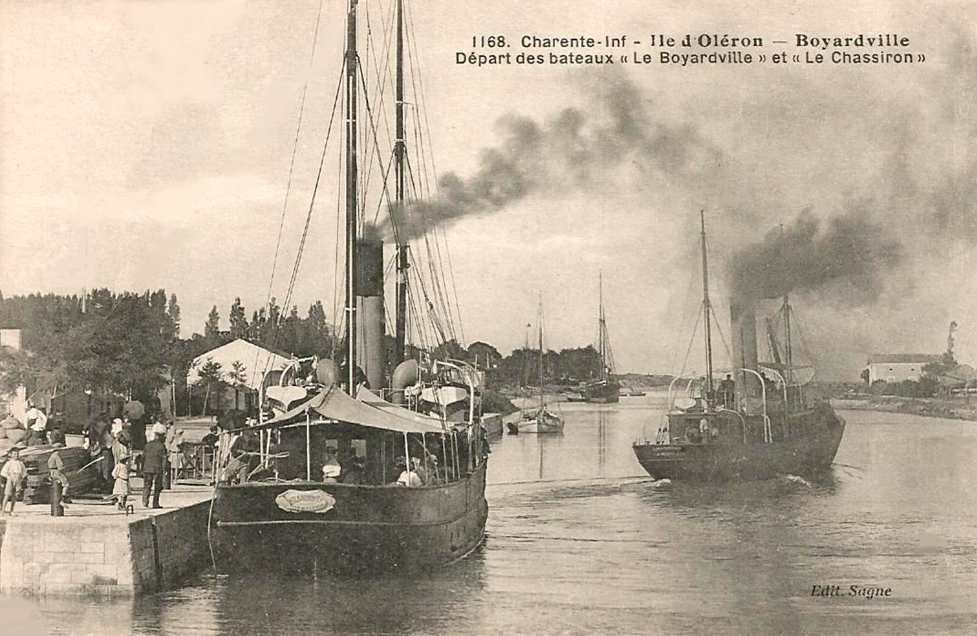 BOYARDVILLE – Navire à passagers – V – .jpg