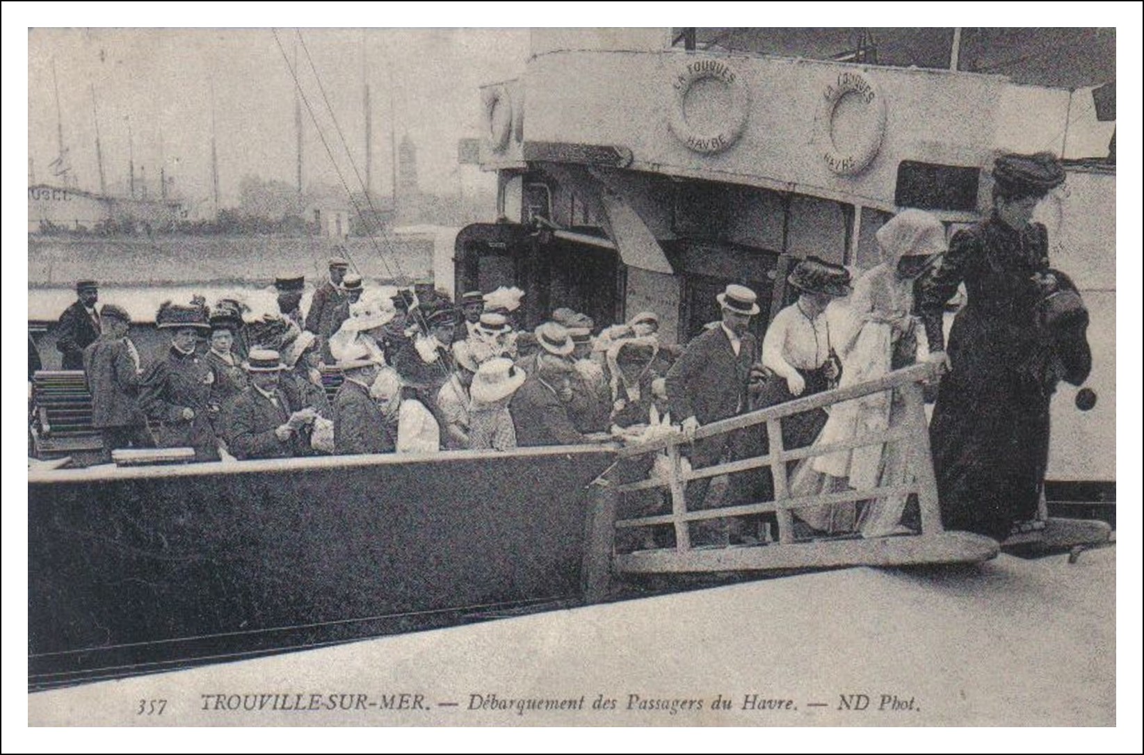 LA TOUQUES Trouville sur Mer.jpg