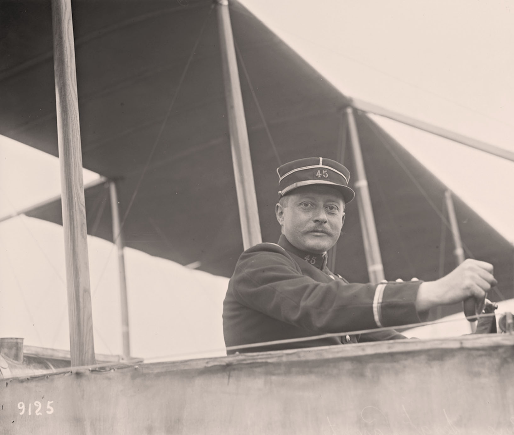 ROL 09125 S-Lt Eugène Parent @0300dpi.jpg