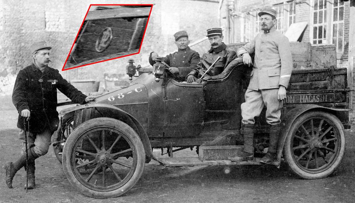 WW1_req. 68-C_Panhard inconnue_calandre_red.jpg