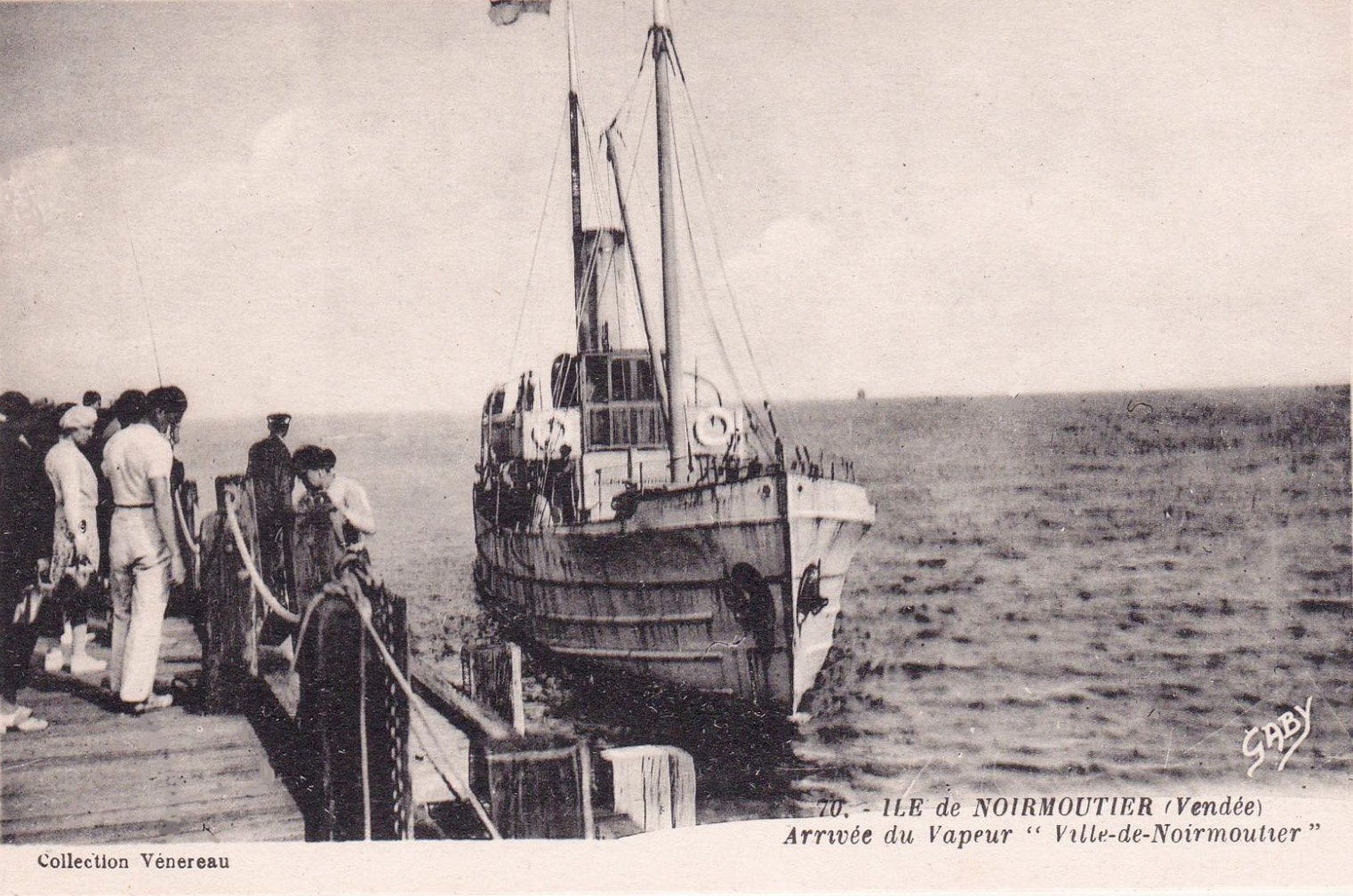 VILLE-DE-NOIRMOUTIER – Navire à passagers – II – .jpg