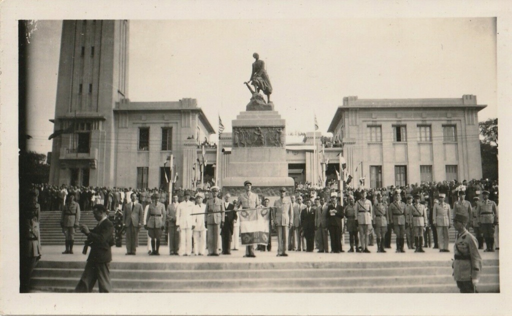 General DUMINY - Mostaganem septembre 1943 avec général De GAULLE.jpg