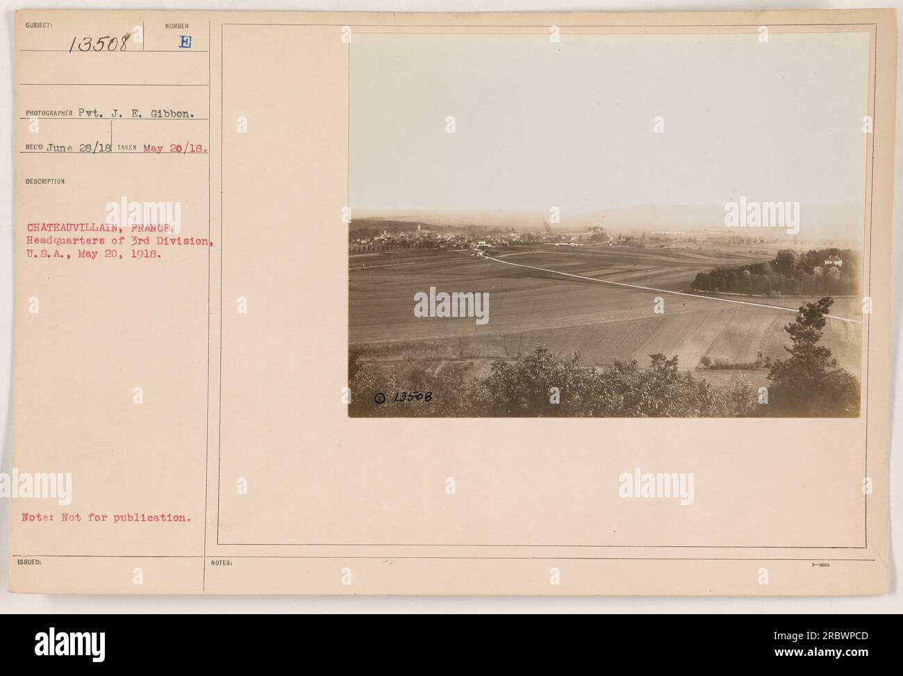 photograph-of-the-headquarters-of-the-3rd-division-usa-taken-in-chteauvillain-france-on-may-20-1918-image-number-13508-photographer-is-pvt-j-r-gibbon-this-photograph-is-not-meant-for-publication-2RBWPCD.jpg