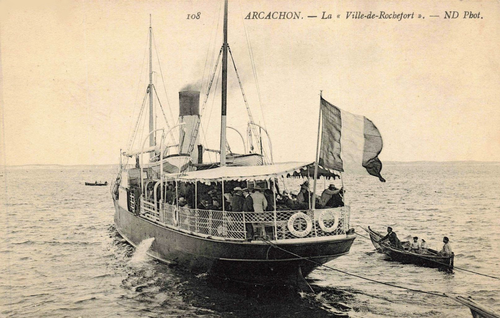 VILLE-DE-ROCHEFORT – Navire à passagers  – II – .jpg