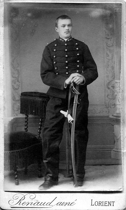 1885-1900 Canonnier conducteur Lorient.jpg