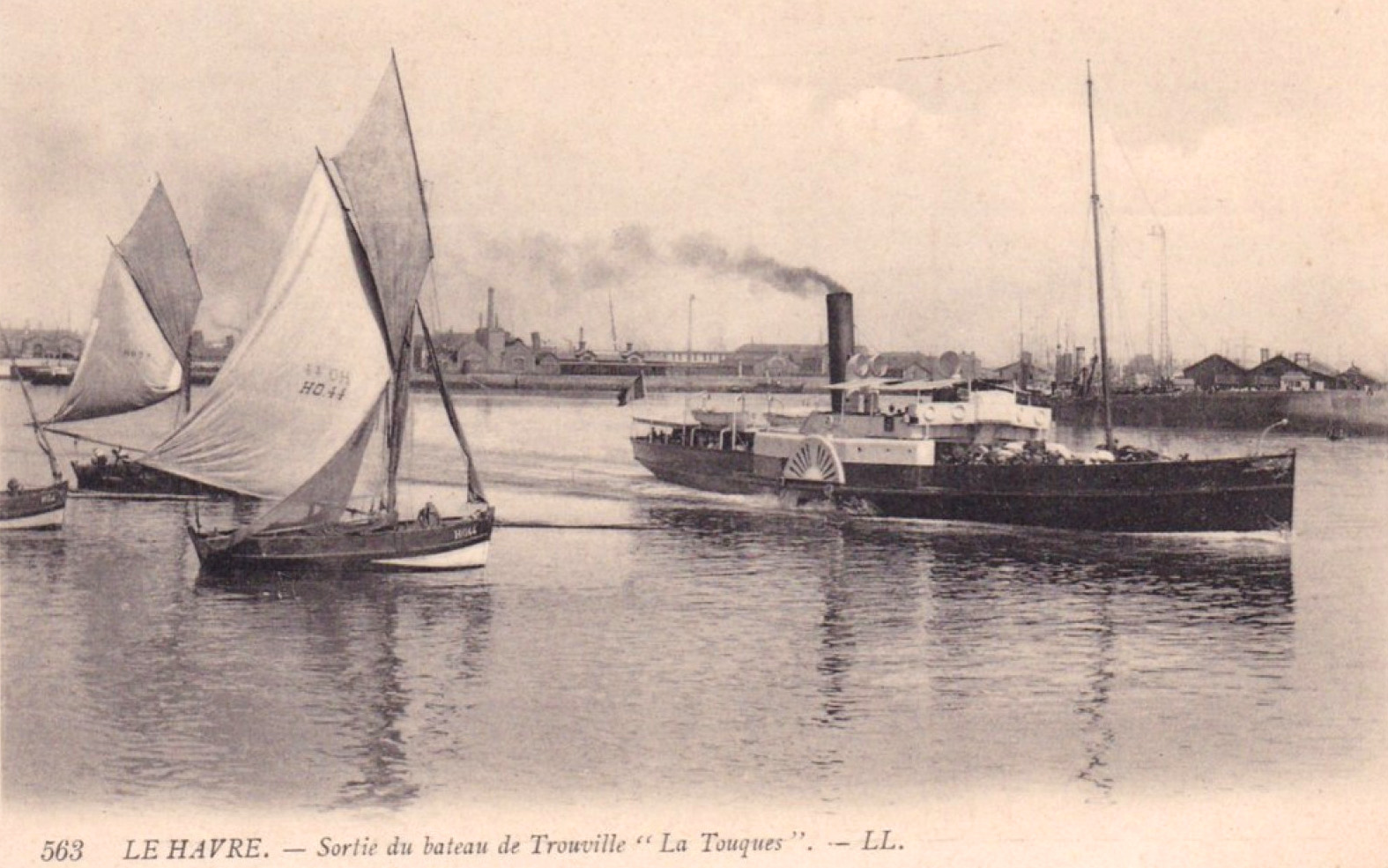 LA TOUQUES – Navire à passagers – IX – .jpg