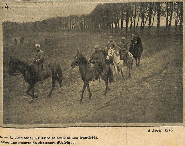 Aumônier militaire en argonne 1915.jpg