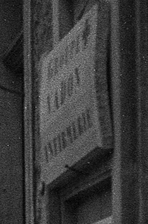 AMVS-plaque verre- 39aa convoi camion garé dans village non localisé.jpg