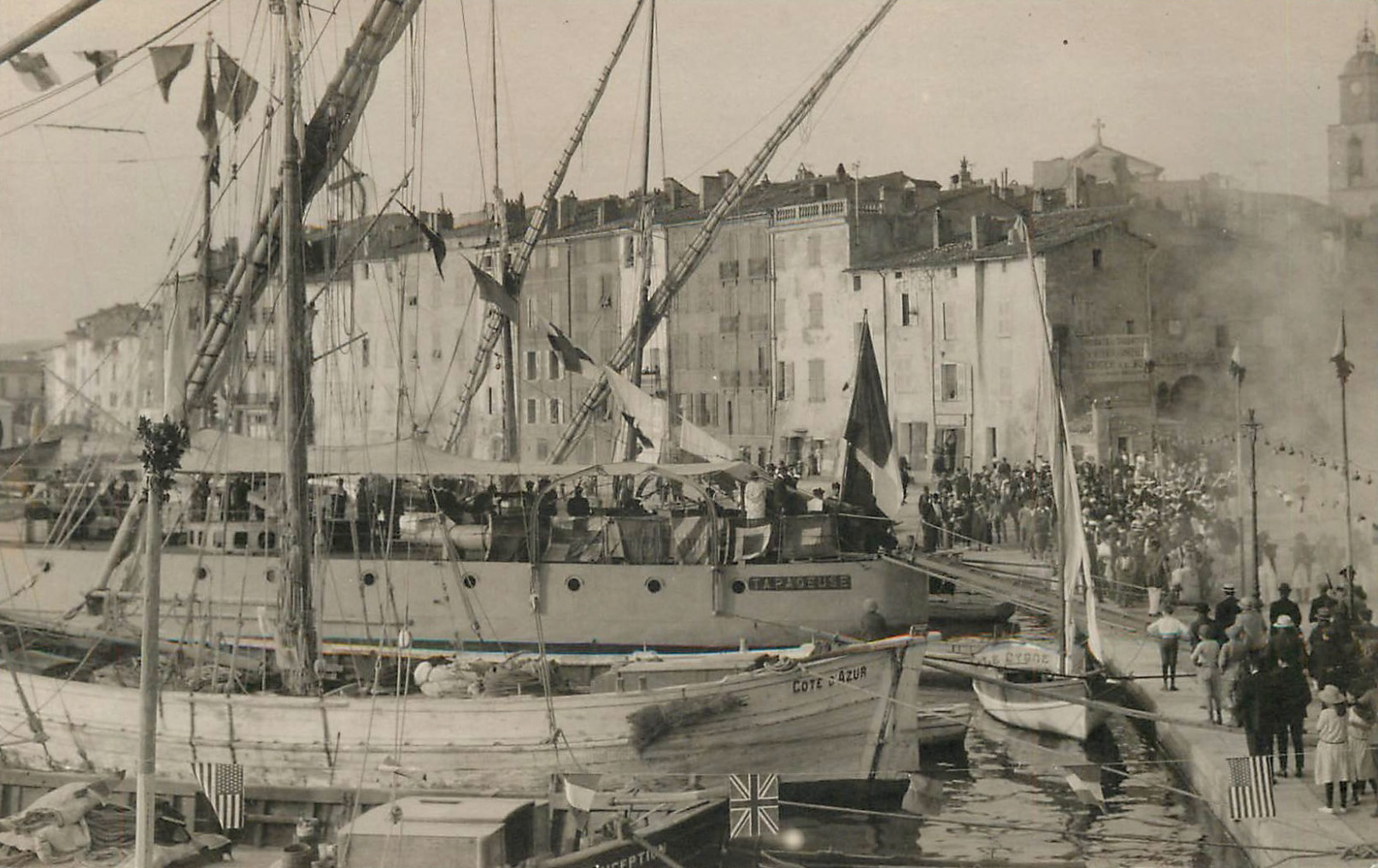 TAPAGEUSE – Canonnière – II – .jpg