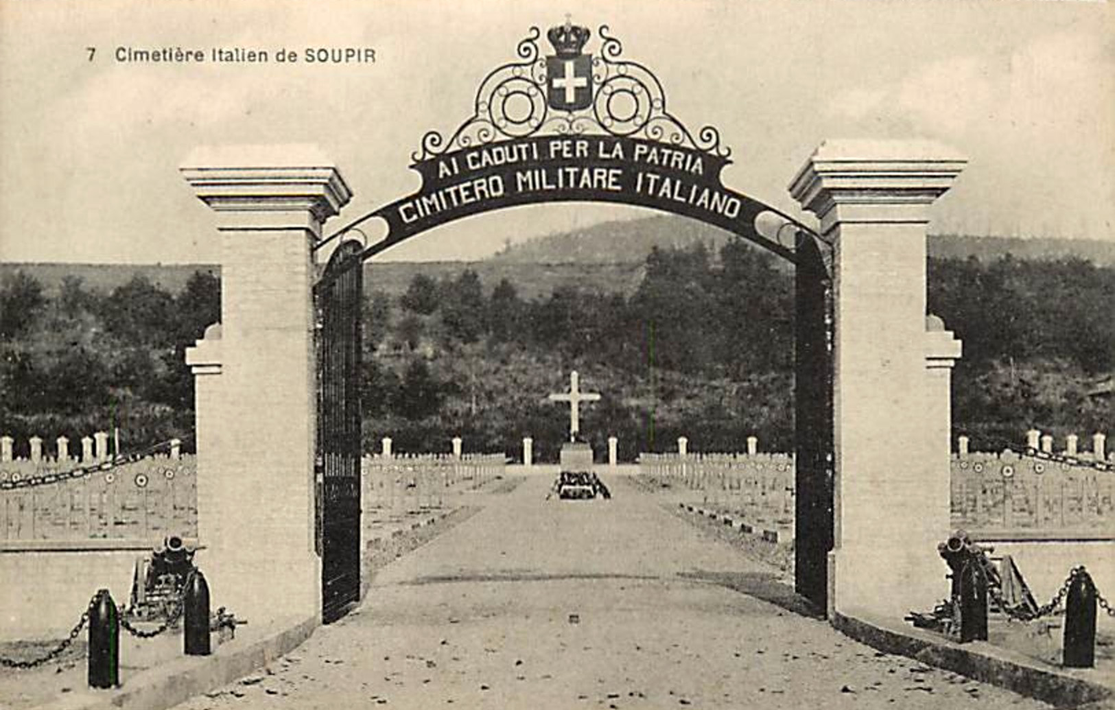 SOUPIR (Aisne) - Cimetière italien - II - .jpg