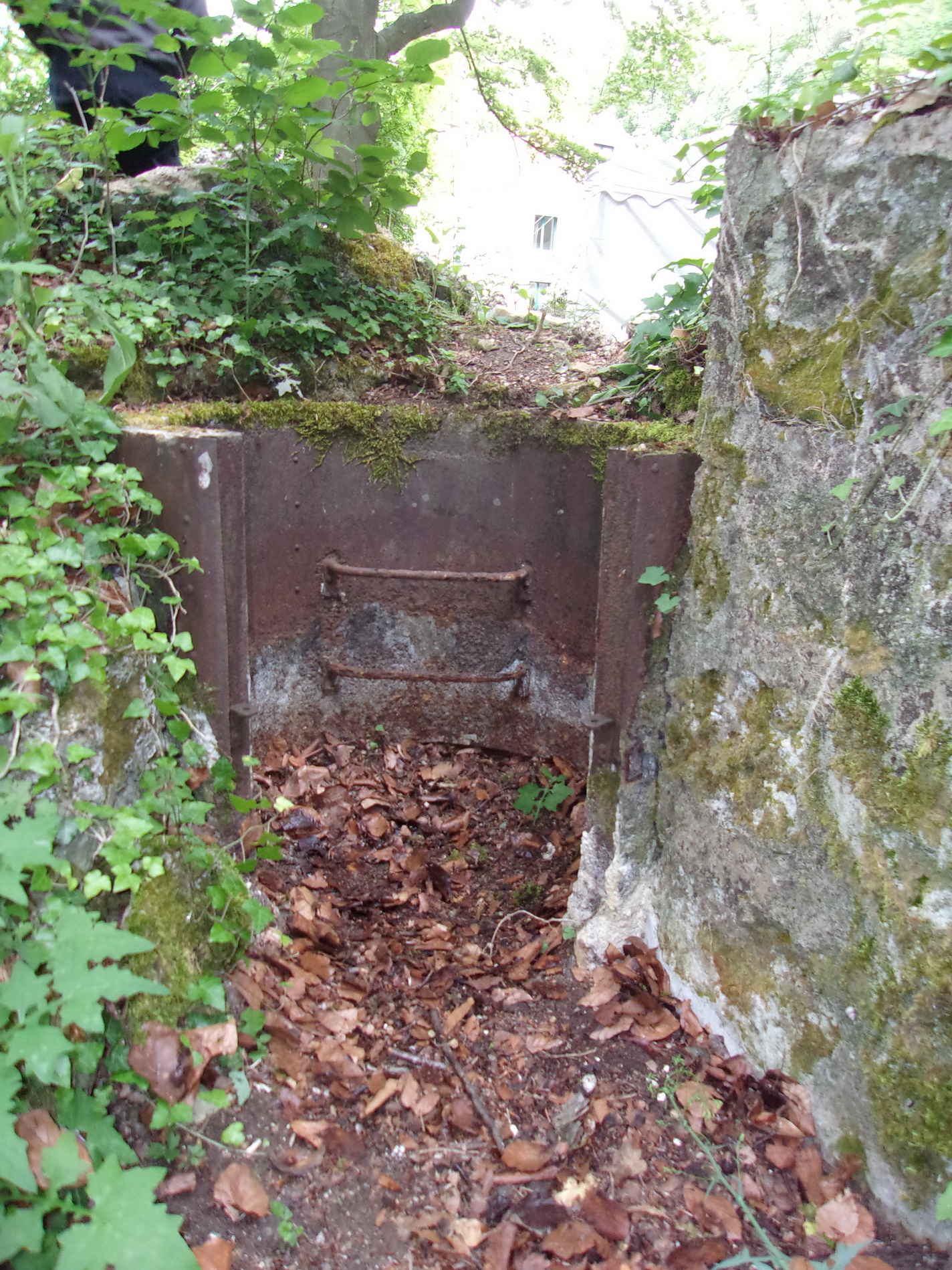 Tourelle d'obs. vers Autrêches (06a) .jpg