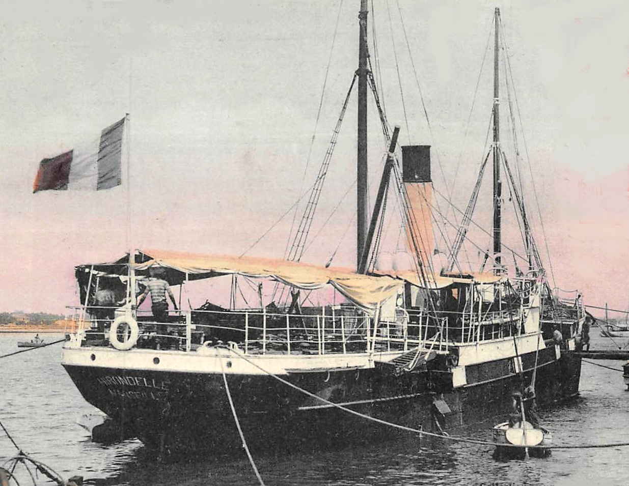 HIRONDELLE – Cargo caboteur – Messageries africaines – I ² – .jpg