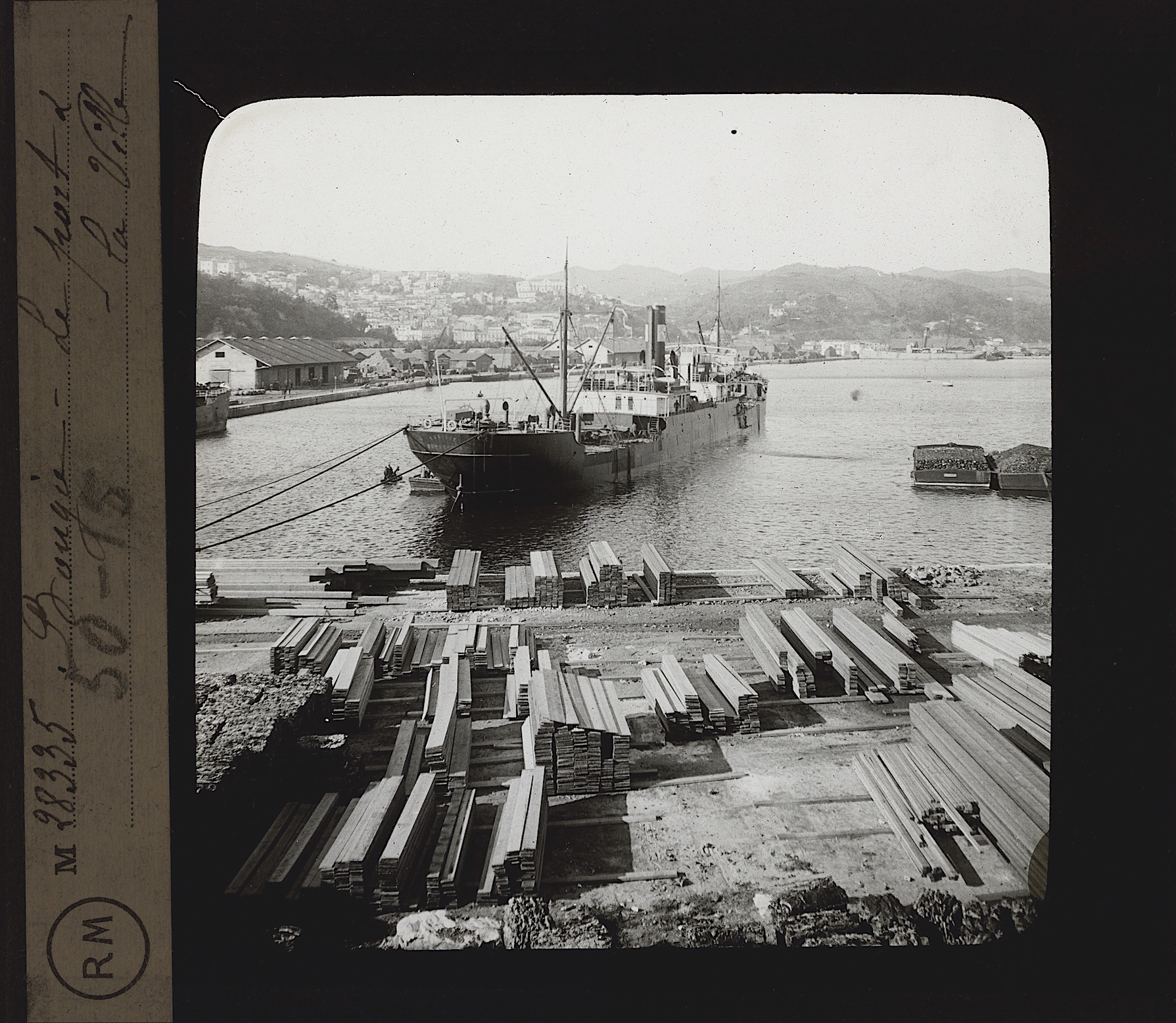Le cargo TUNISIE (Dunkerque) au port de Bougie, vers 1910-1913.jpg