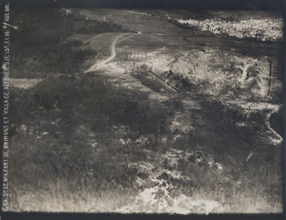 Fort et village de Brimont 2 mai 1917.jpg