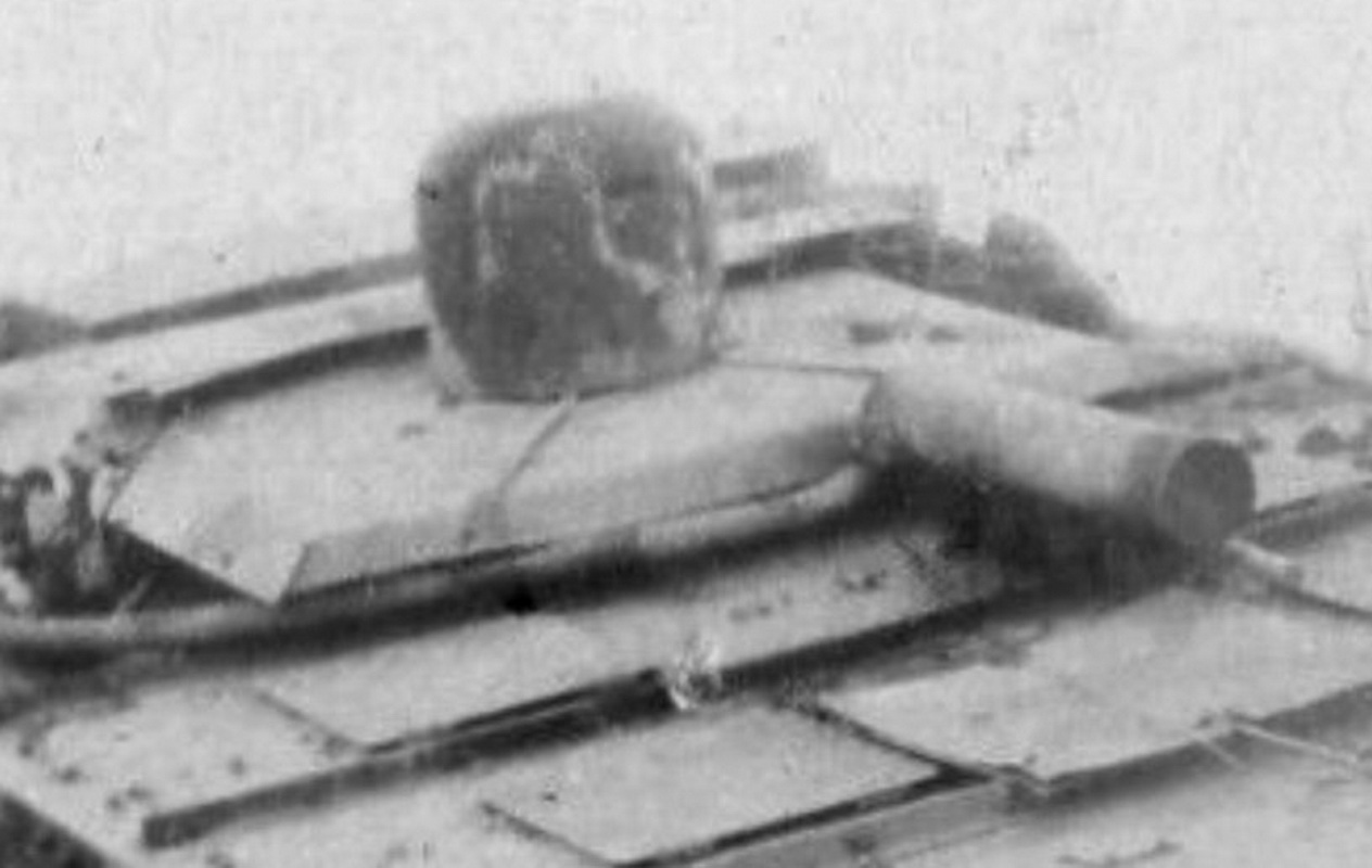 AS 31 - St Chamond M1 AsT3 n° 62481 Yette (13a).jpg