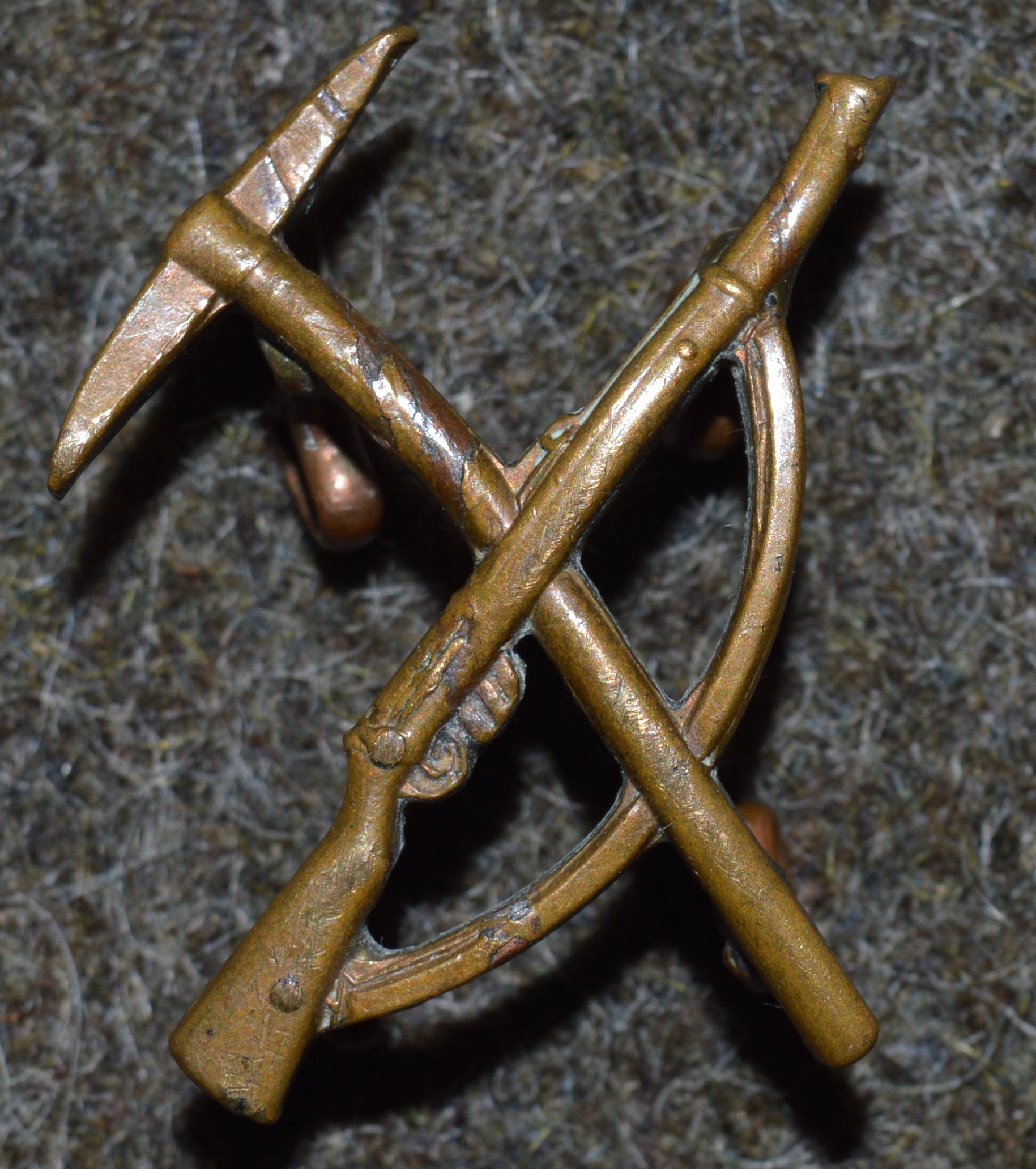 Collar - Pionner.JPG