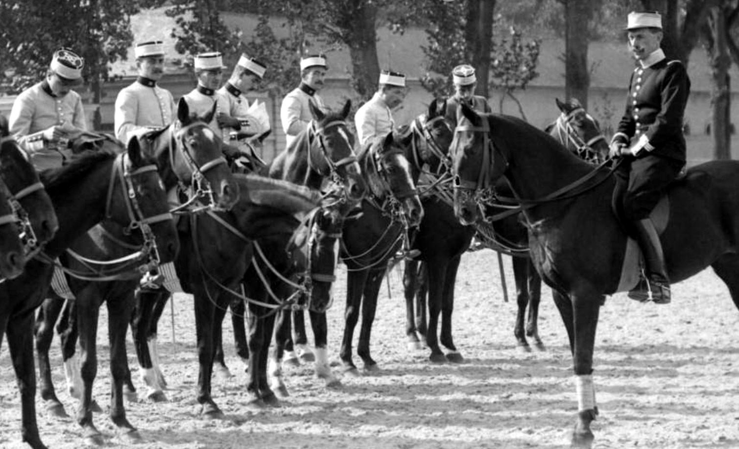 1906-1914 Capitaine instructeur.jpg