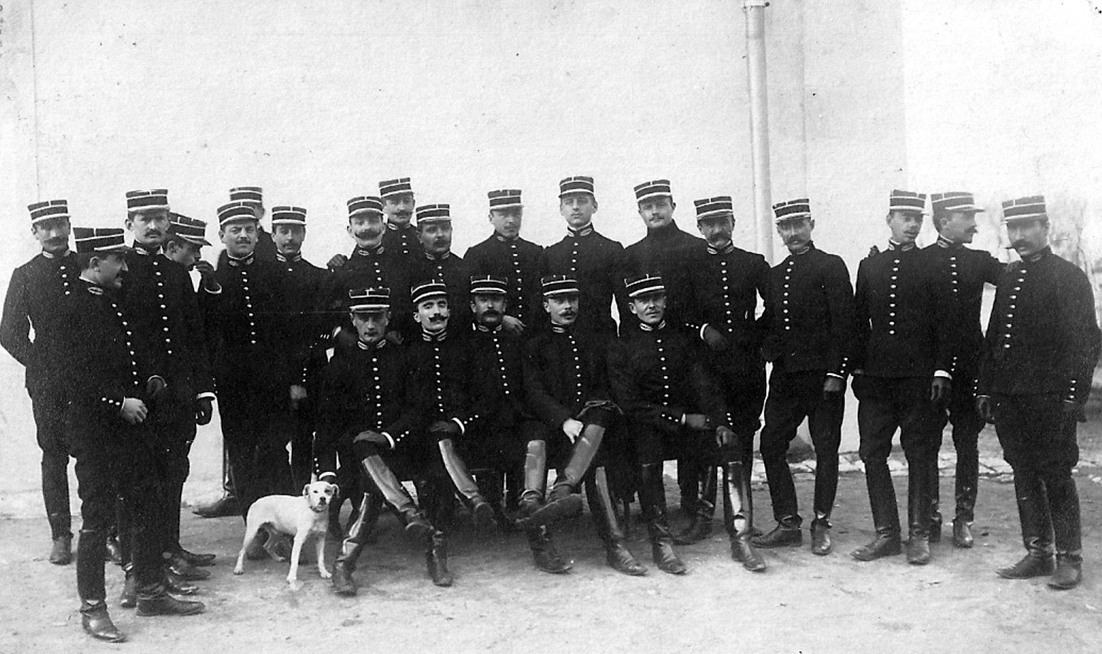 1906 Aides-vétérinaires stagiaires.jpg