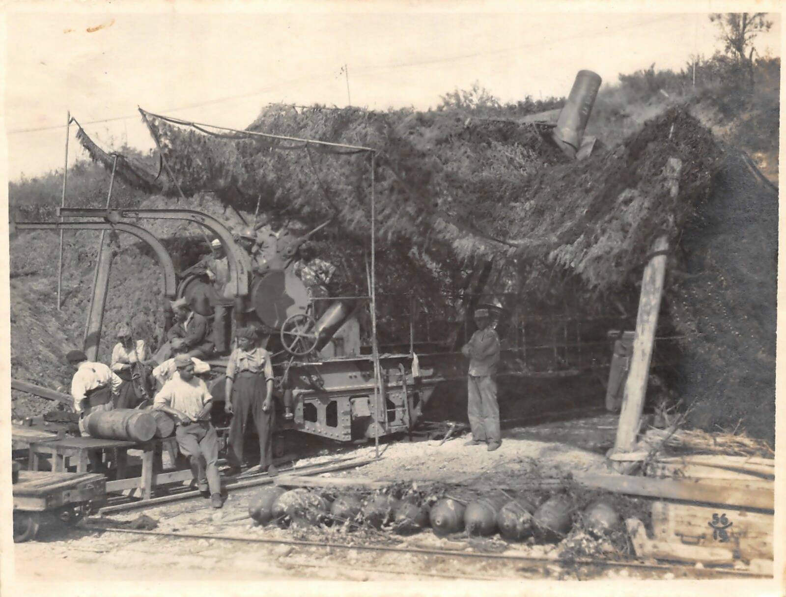 D006-Ww1-Fotografia-Di-Un-Cannone-Francese-Sulla(2).jpg