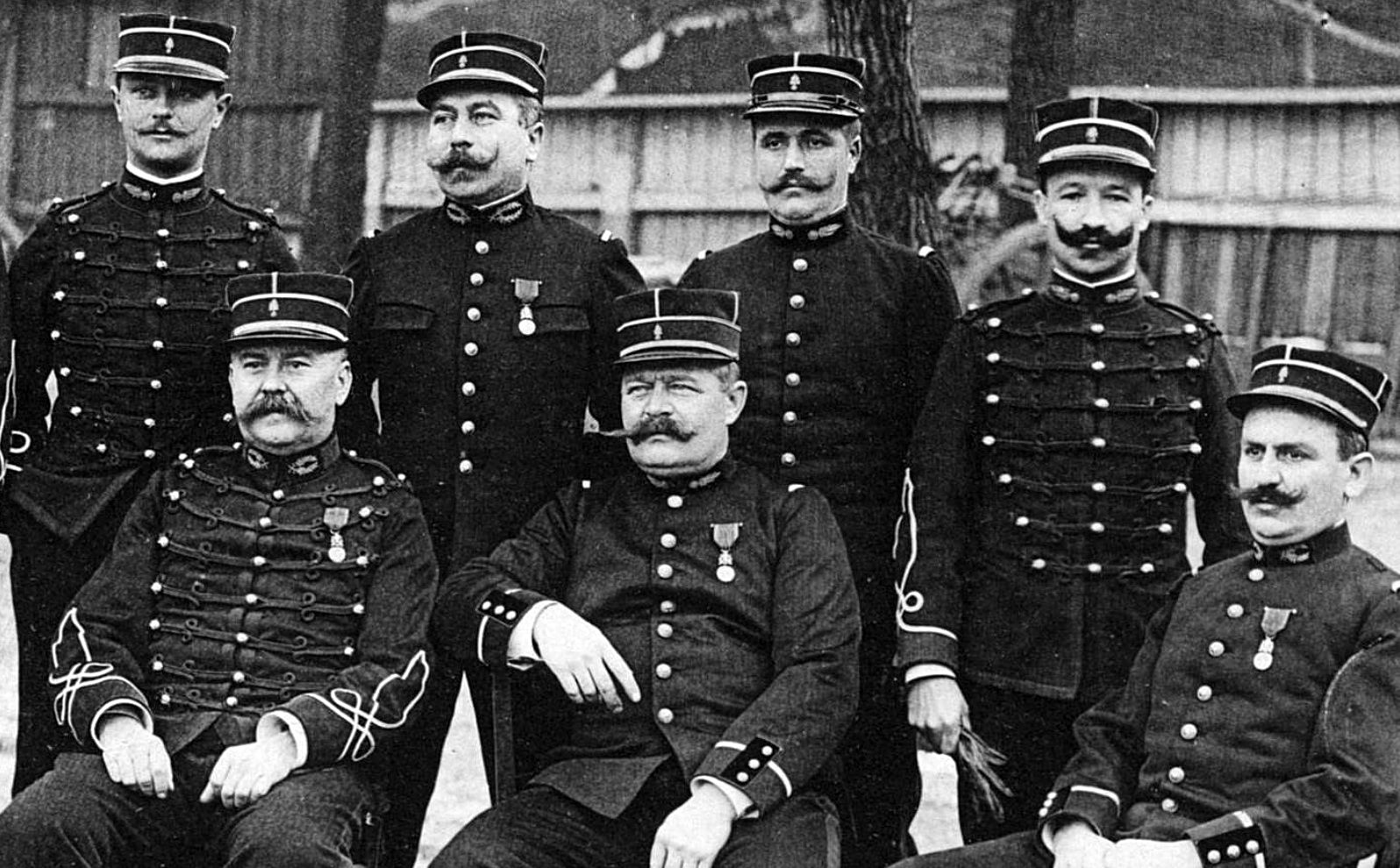 1902 Adjudants 3.jpg