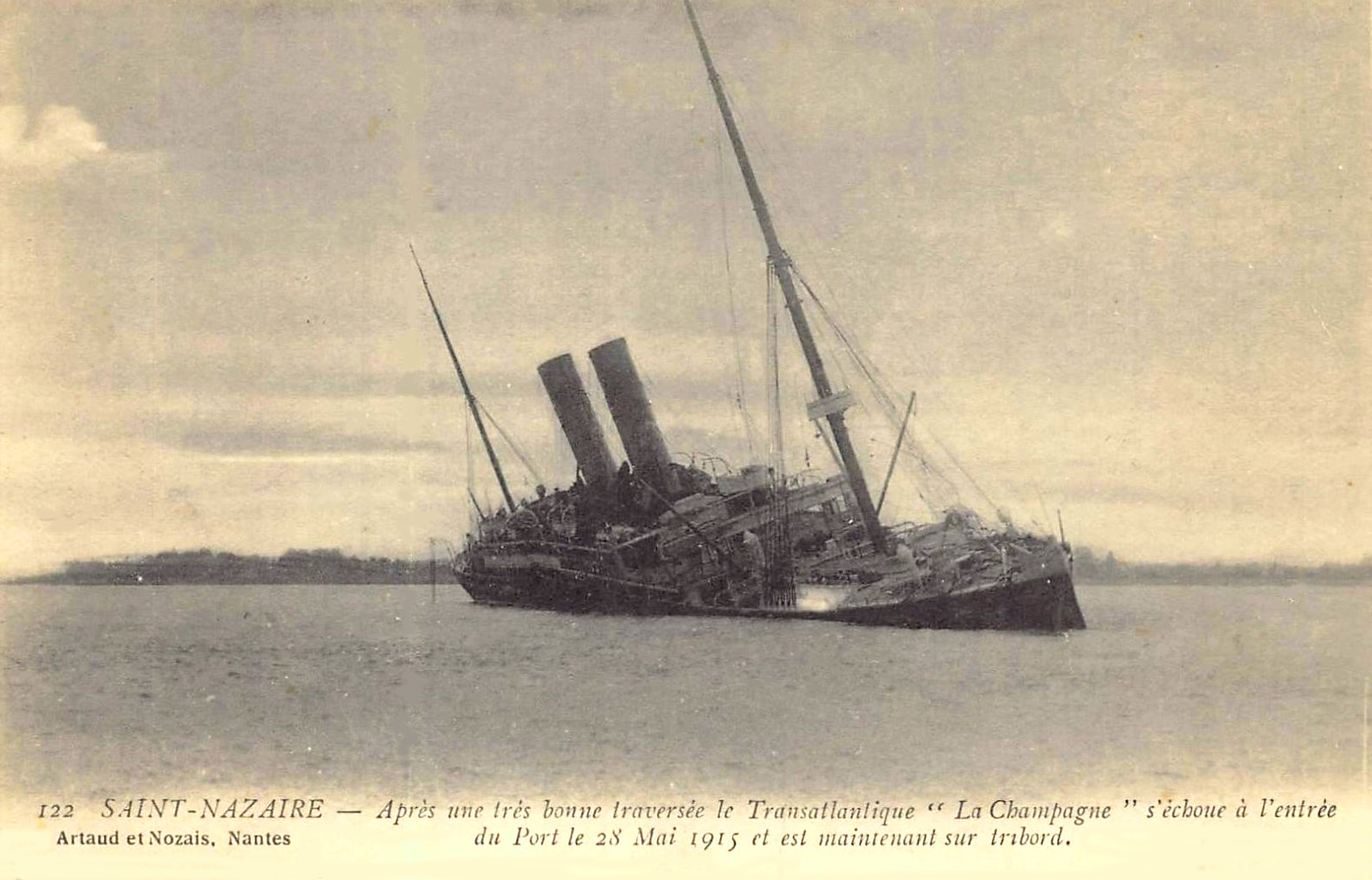 LA CHAMPAGNE – Paquebot – 1 – .jpg