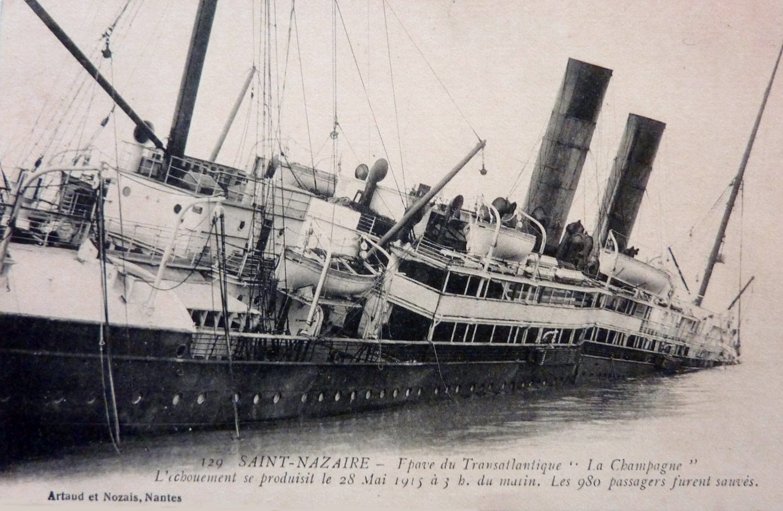 LA CHAMPAGNE – Paquebot – 2 – .jpg