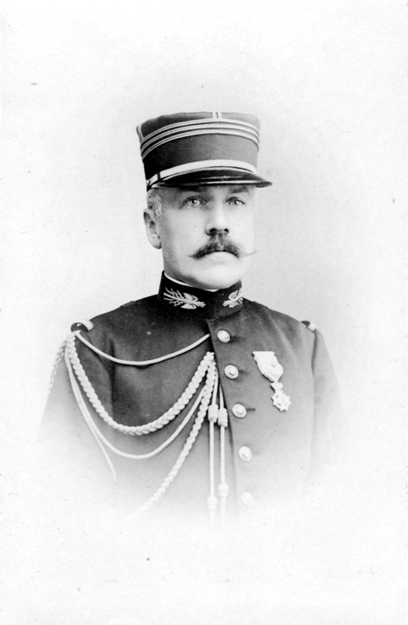 1910-1914 Attaché militaire.jpg