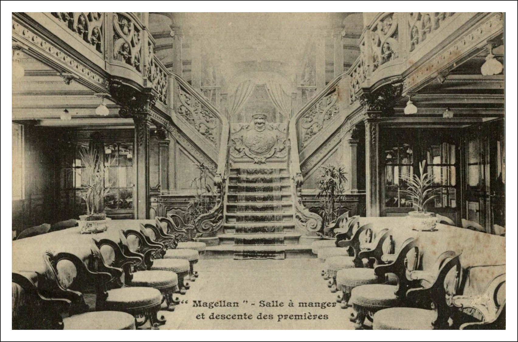 MAGELLAN Salle à manger.jpg