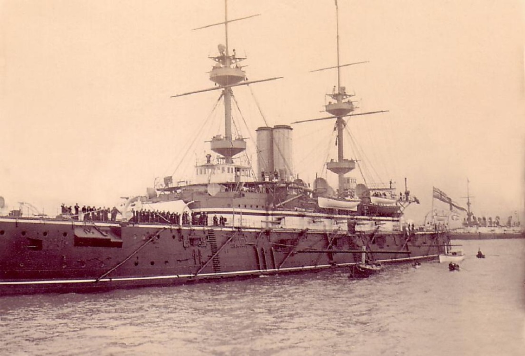 MAJESTIC hms20m11.jpg