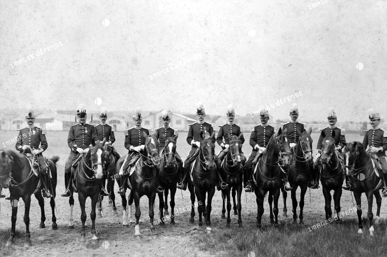 1906-1908 Cadre Section de Cavalerie.jpg