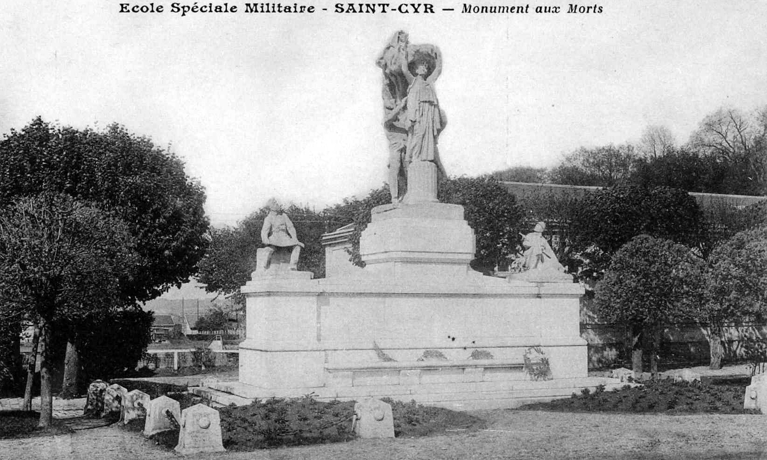 1918 Monument.jpg