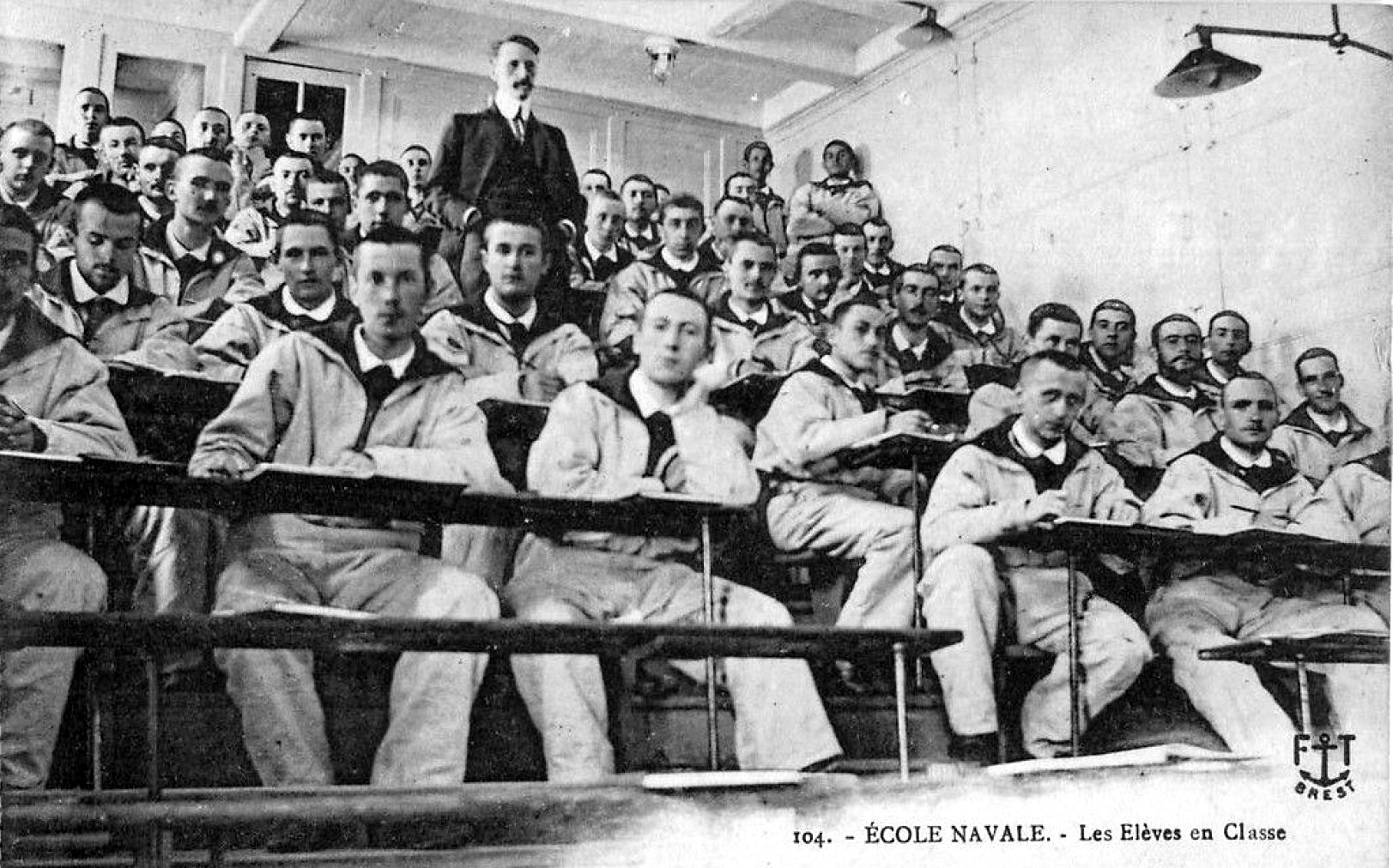 1904-1914 Cours.jpg