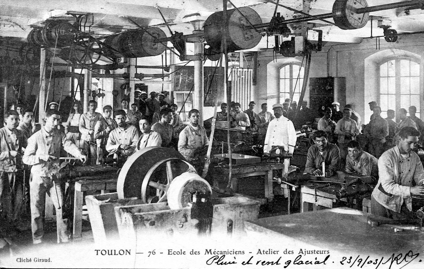 1903 Atelier des ajusteurs Toulon.jpg