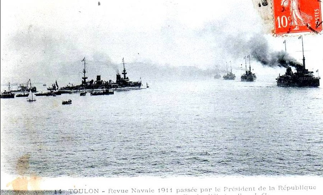 MASSENA 1911 9 4 lors de la revue navale de toulon.PNG